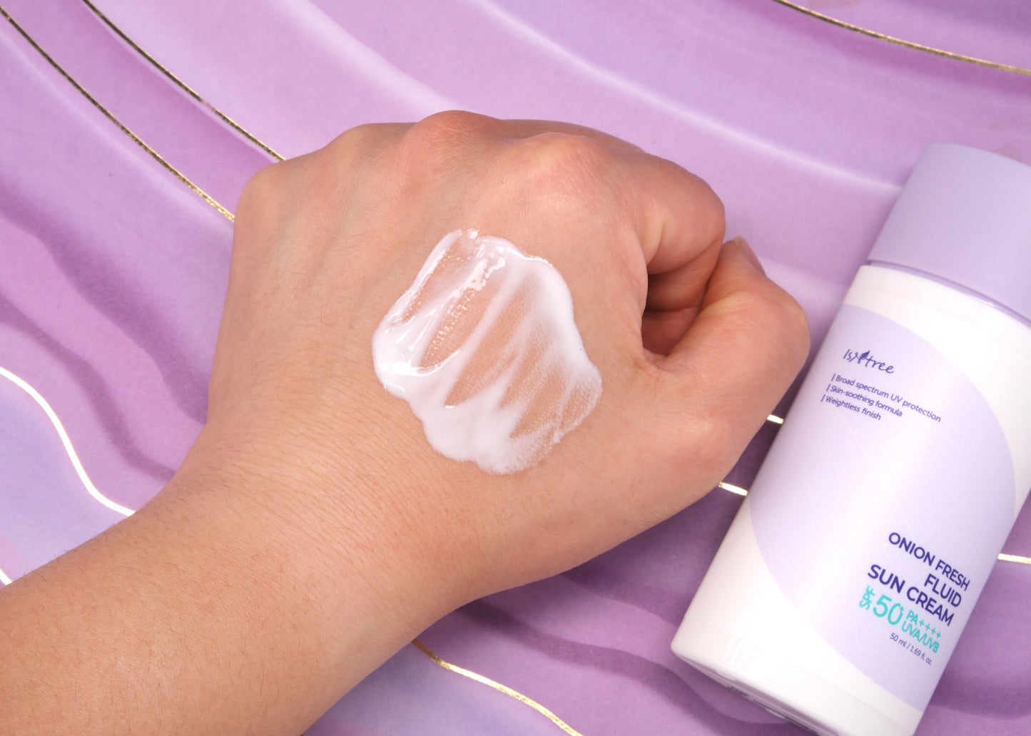 Isntree Onion Fresh Fluid Sunscreen